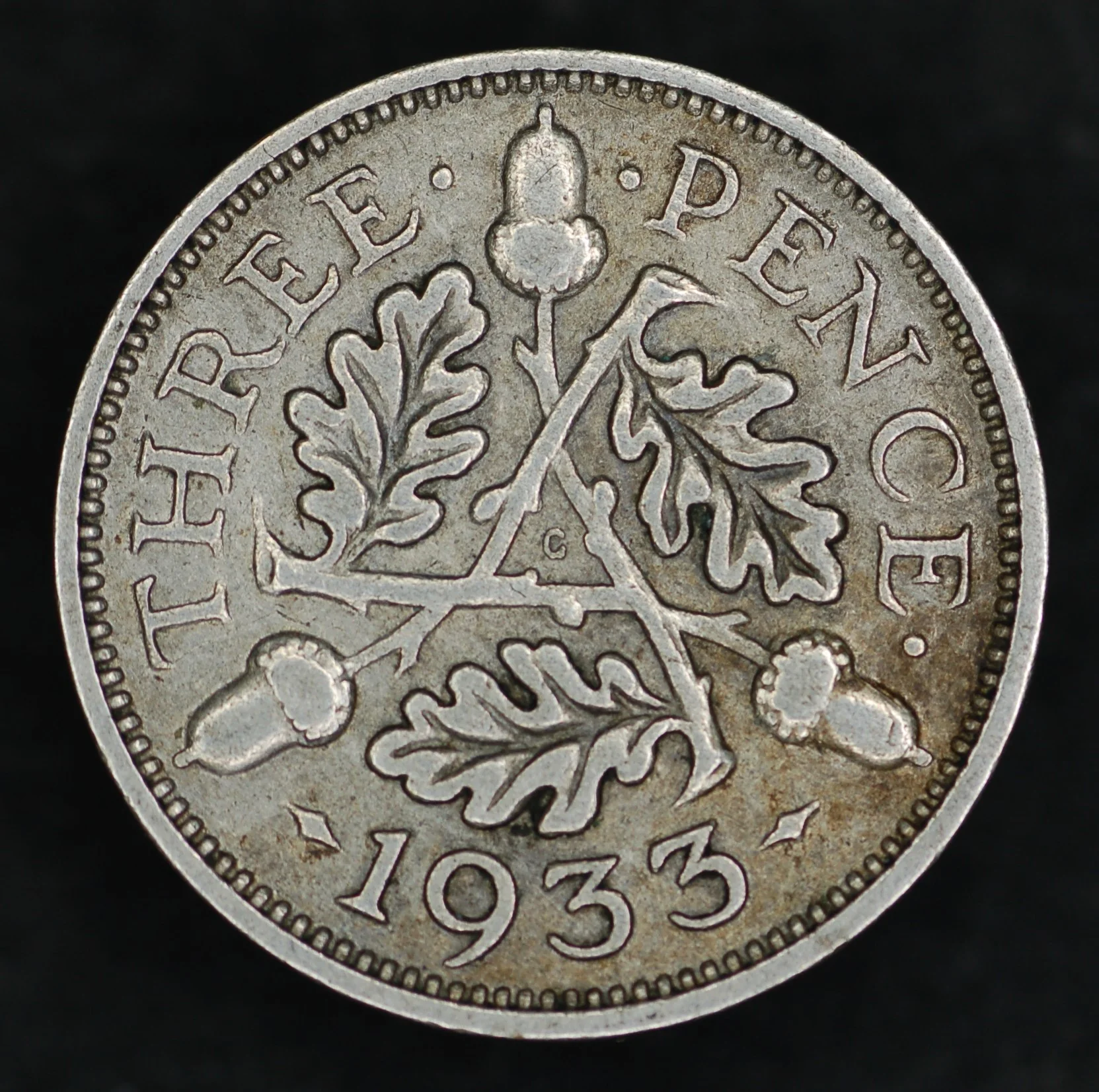 George V. Threepences. 1920-1936. Circulated - Image 20