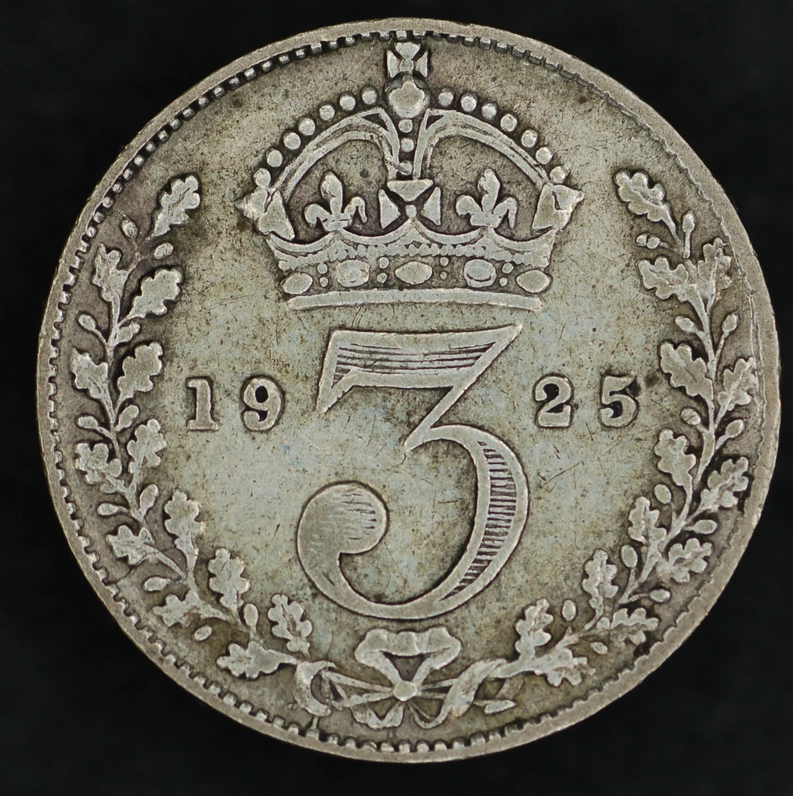 George V. Threepences. 1920-1936. Circulated - Image 5